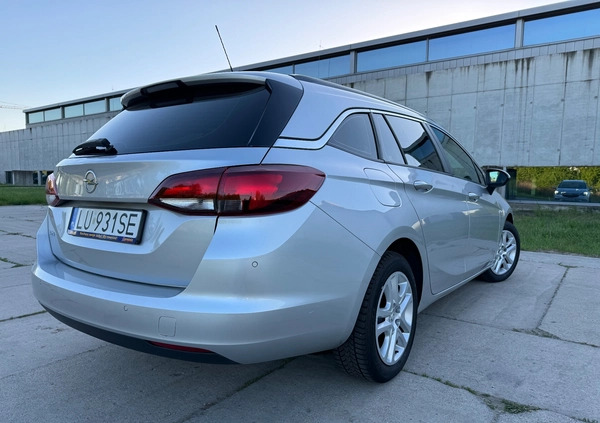 Opel Astra cena 38900 przebieg: 207000, rok produkcji 2019 z Lublin małe 254